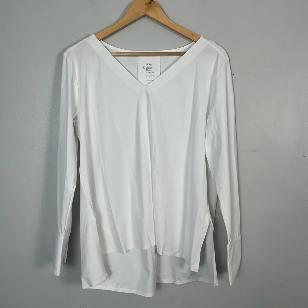 ADAY  white something tailored shirt size medium - Image 3