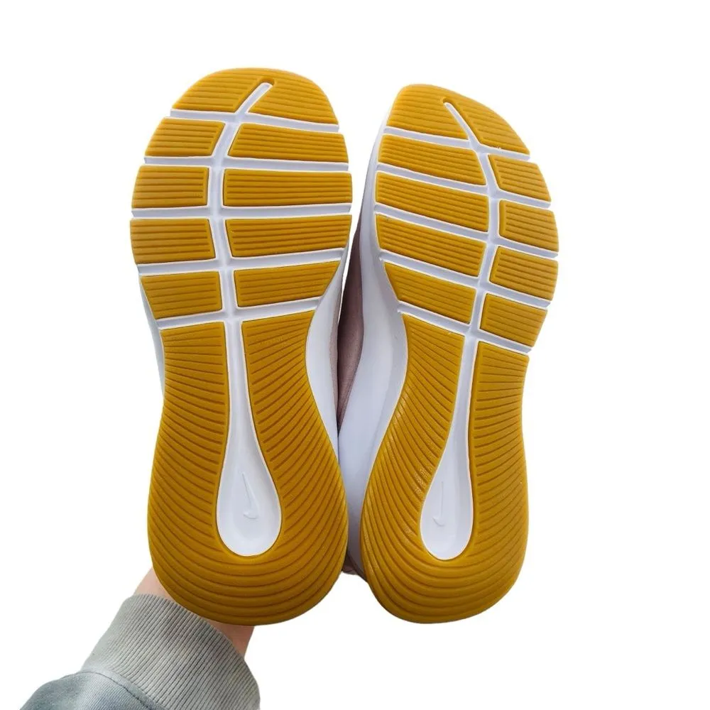 Nike Women’s 7.5 Rivah Competition Running Shoes Rose Pink Athletic Trainers NWT - Image 4