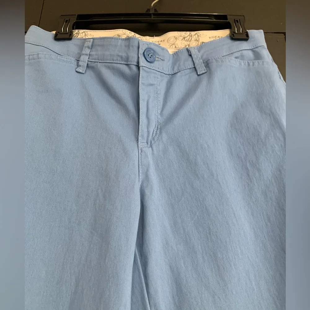 RIDERS by LEE Chino Straight Leg Pants. Women’s size 8m. Like New! - Image 2