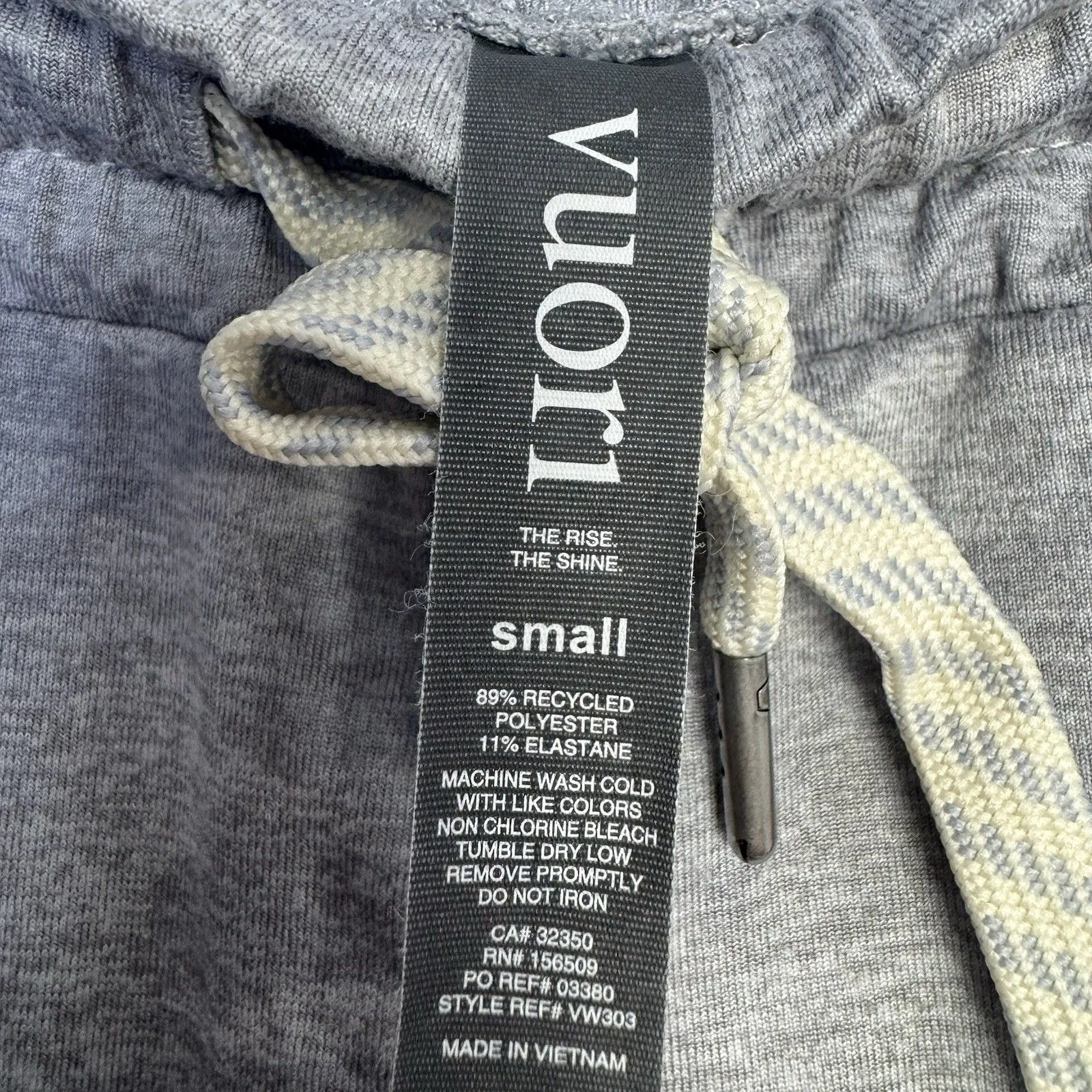 Vuori  Performance Jogger Womens Size Small Gray Camo Yoga Drawstring VW303 - Image 6