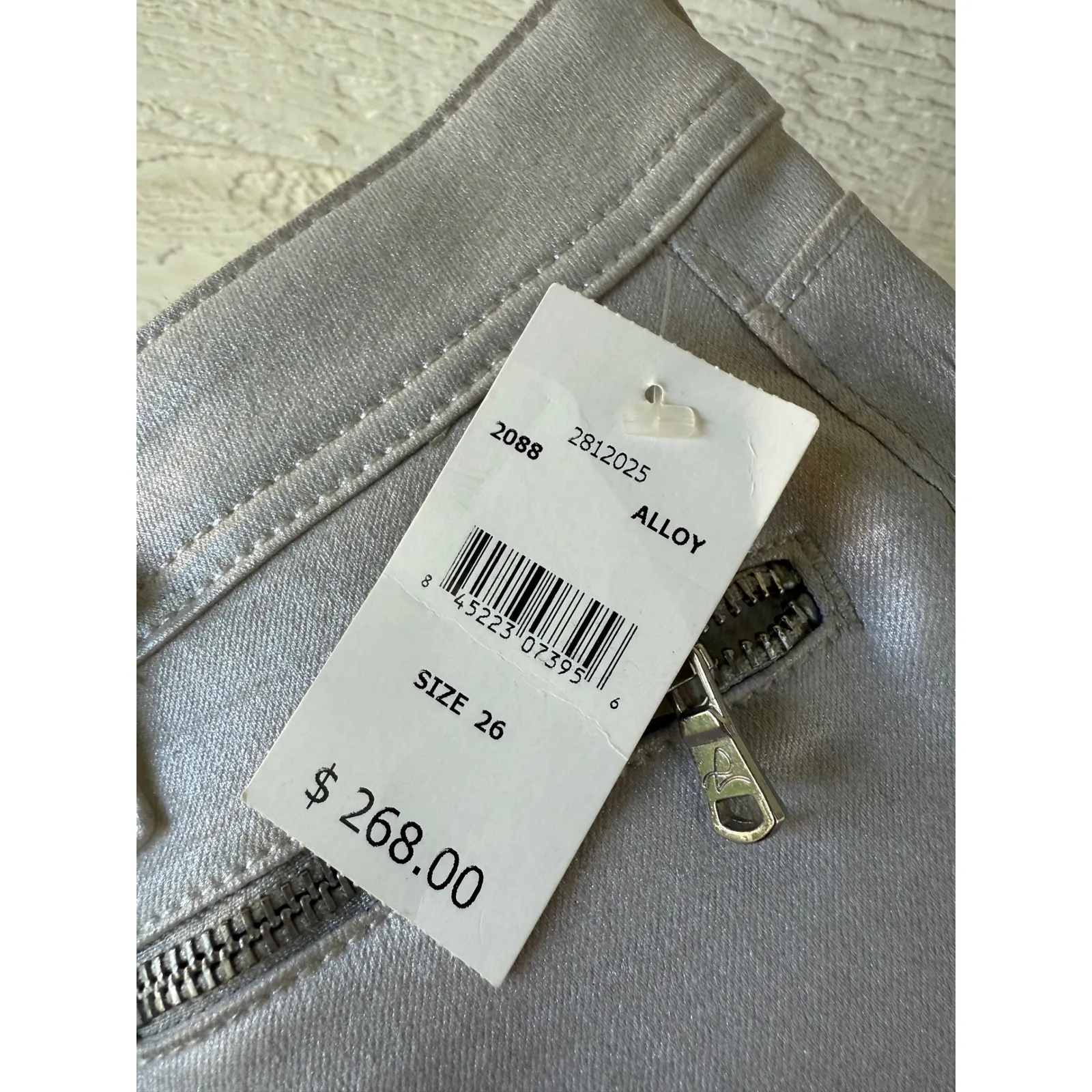 DL1961 Hazel Runway Collection Alloy Silver Metallic Skinny Biker Jeans Size 26 - Image 8