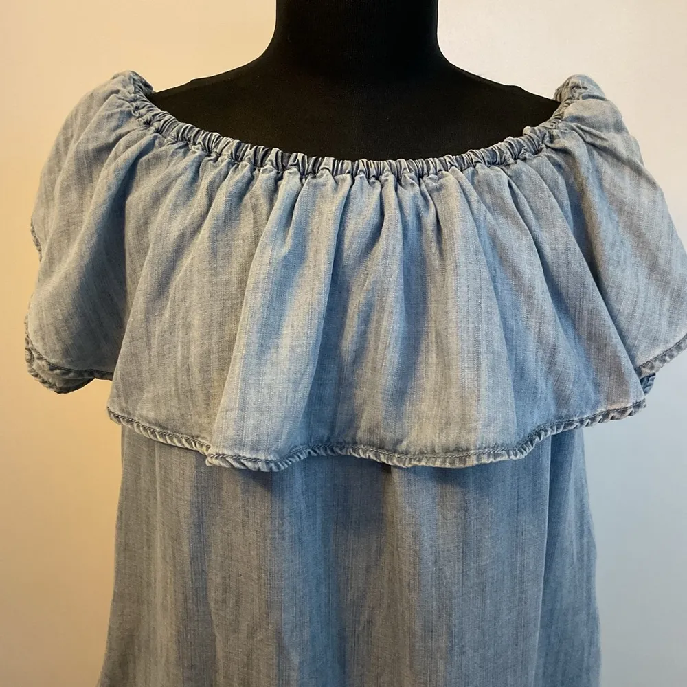 3. Sneak Peek Light Wash Off the Shoulder Chambray Dress Size Large Blue - Image 3