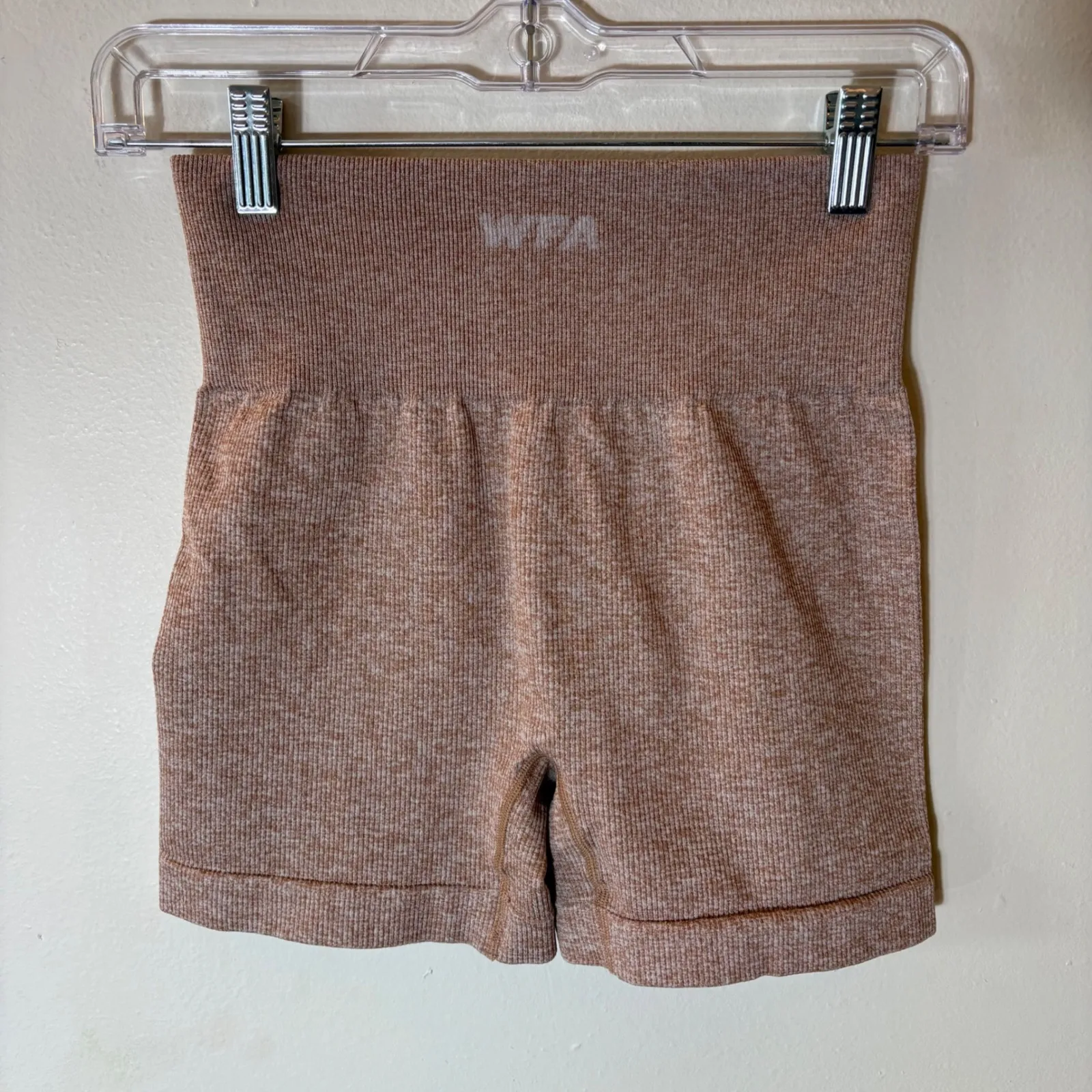 White Fox Active Seamless Ribbed High Waist Gym Shorts Brown Size Small - Image 3