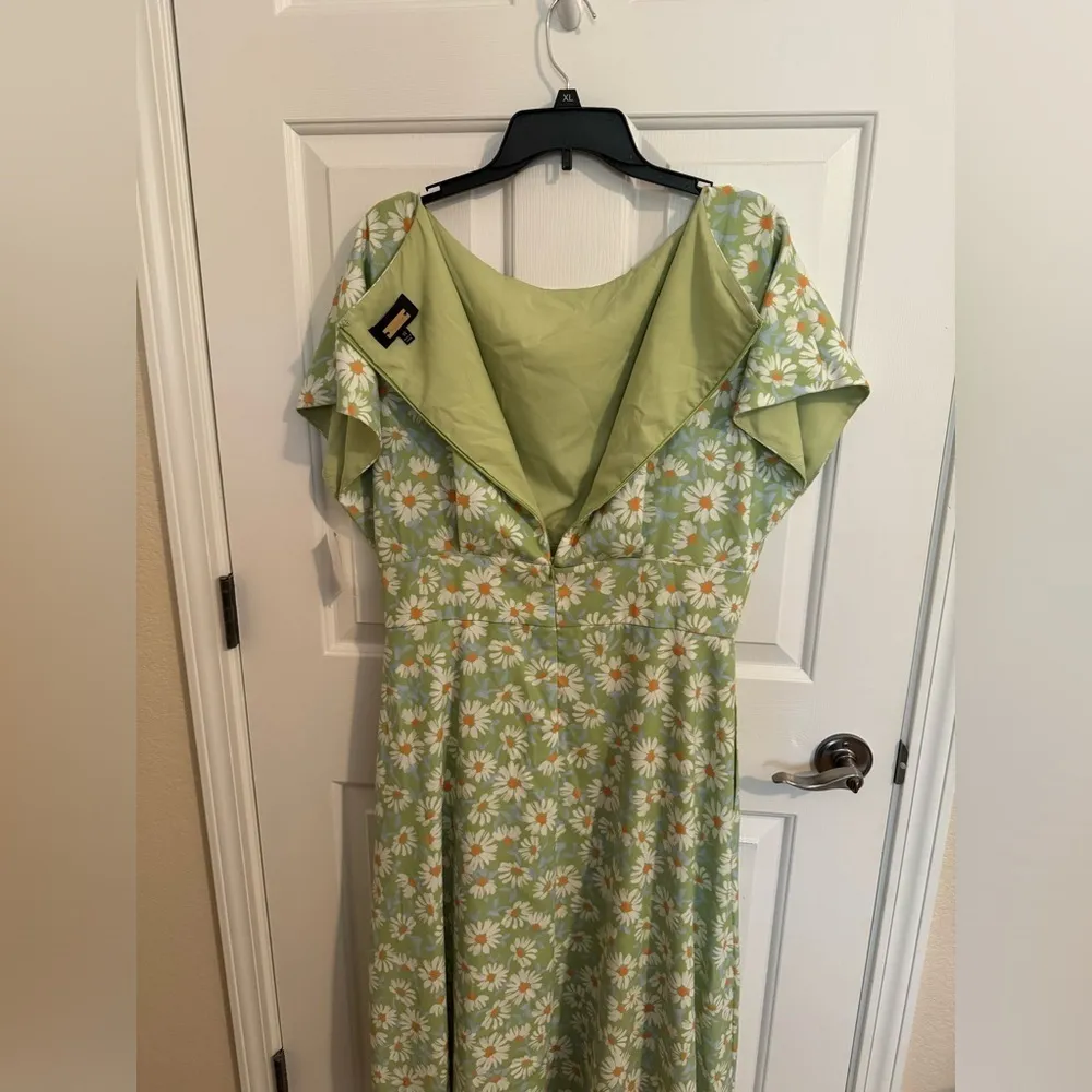 NWT Alexa Armor daisy dress pockets Green Size 14 - Image 10
