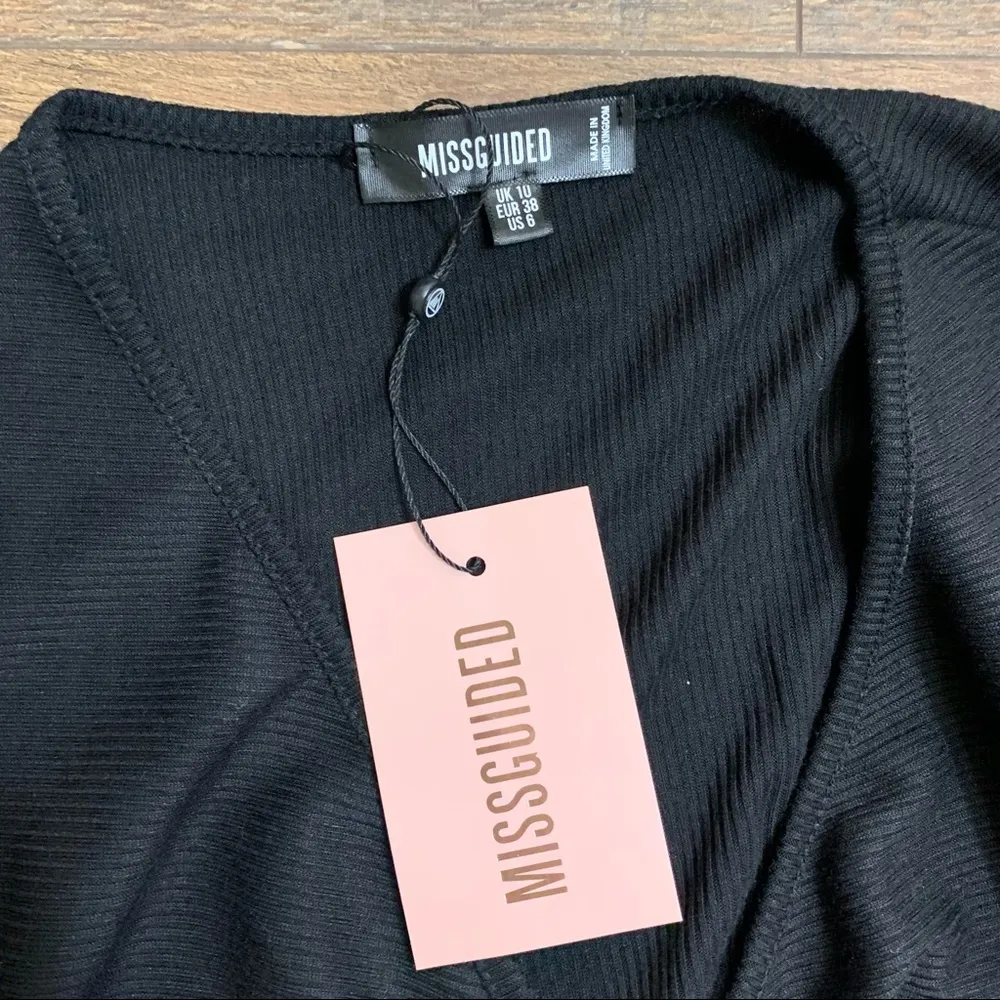 Misguided Black Ribbed Ruched Front V neck Mini Dress size 6 - Image 3