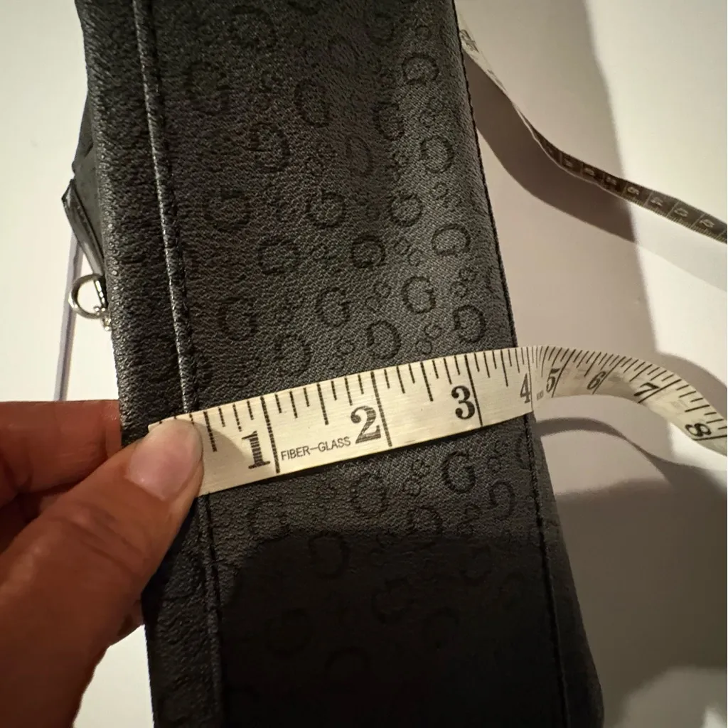 Guess Ria  tote Bag size M - Image 8