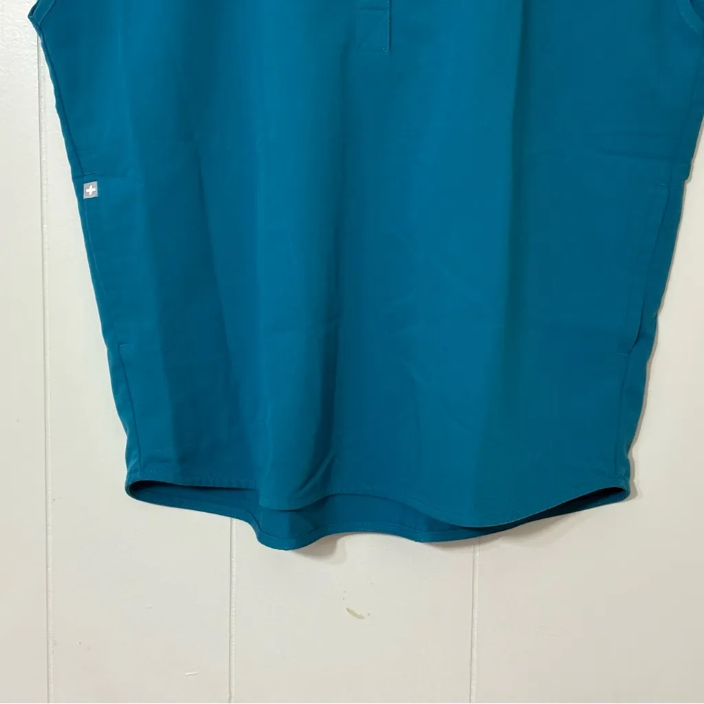 FIGS Rafaela Scrub Top Teal Size S Sleeveless Medical Nursing Scrubs - Image 3