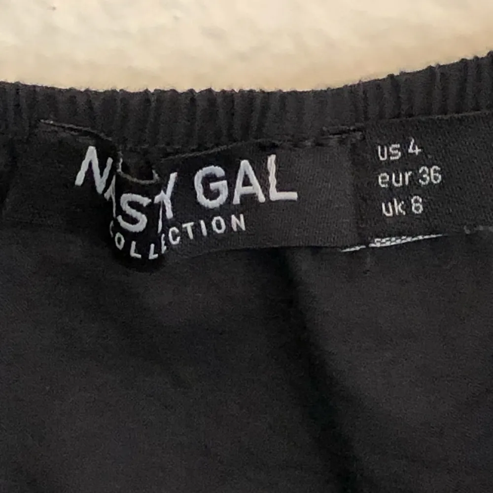 Nasty Gal Black Long Sleeve Crop Top Cotton small - Image 4