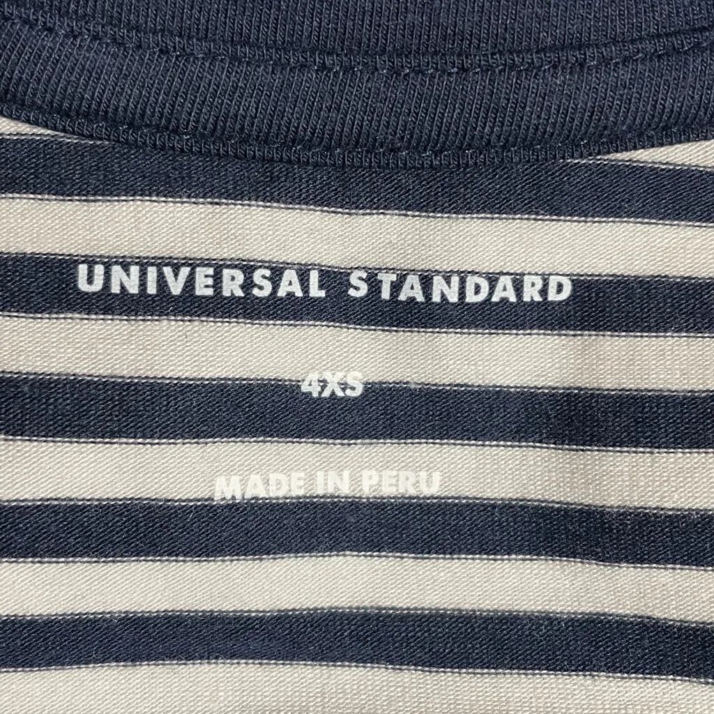 Universal Standard VRex Tee Shirt Navy/Dove Grey Stripe 4XS NWT V Neck Short Slv - Image 4