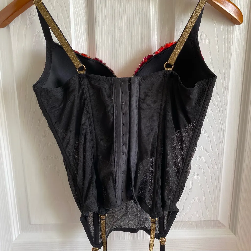 Victoria’s Secret Corset Lingerie with Garter Straps Floral with Glitter - Image 2