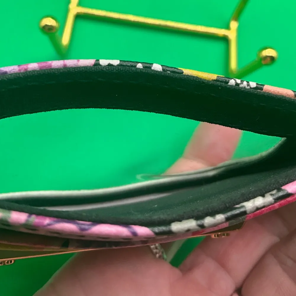 A Rare Beautiful Floral Print Betsey Johnson Keychain ID Wallet - Image 3