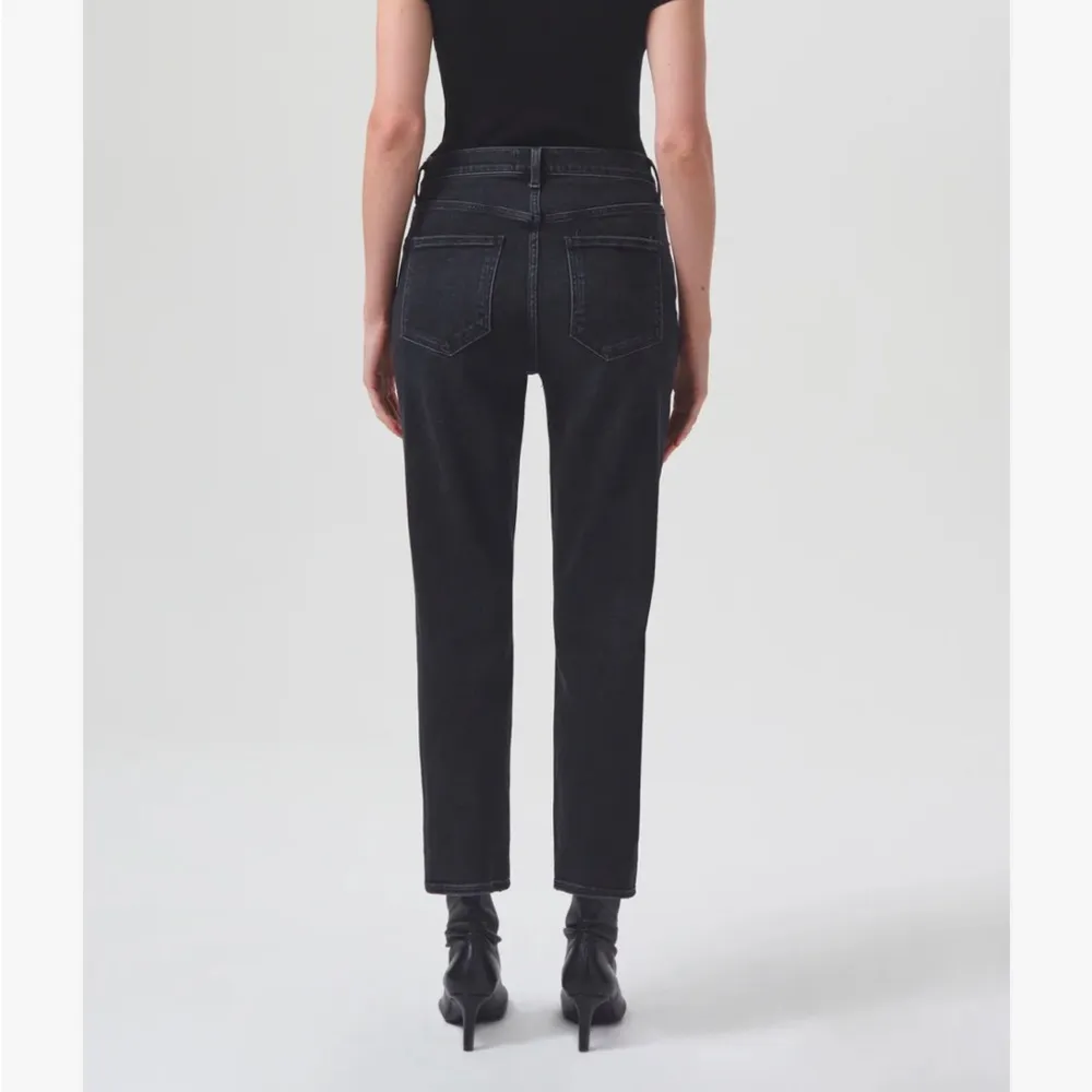 Agolde Riley high rise straight crop faded black sz 30 - Image 2