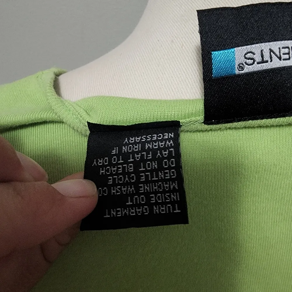 Requirements green gingham bow detail tee size small - Image 6