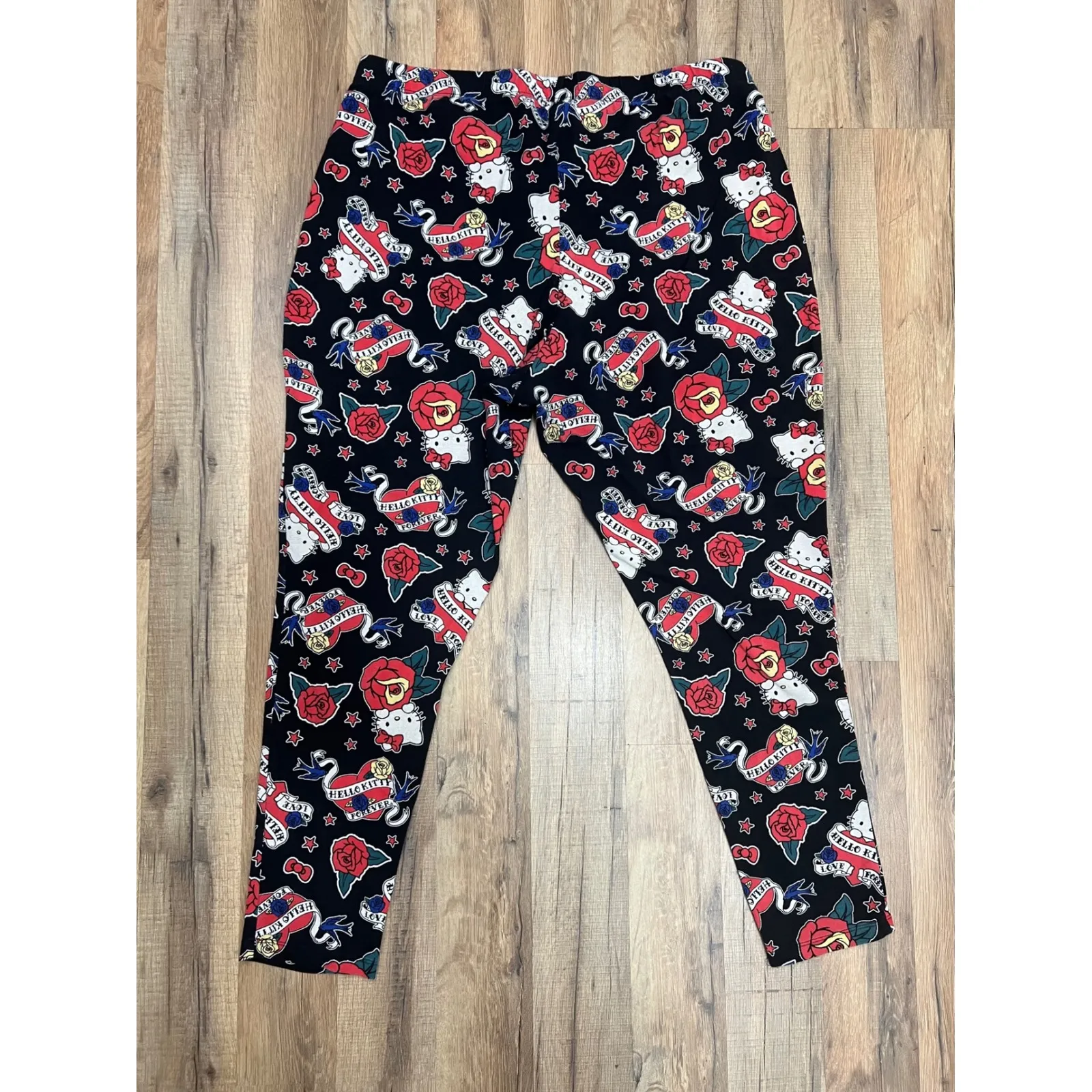 Hello Kitty Forever Tattoo Rose Print Pants Size‎ 3 Sanrio 2017 - Image 4