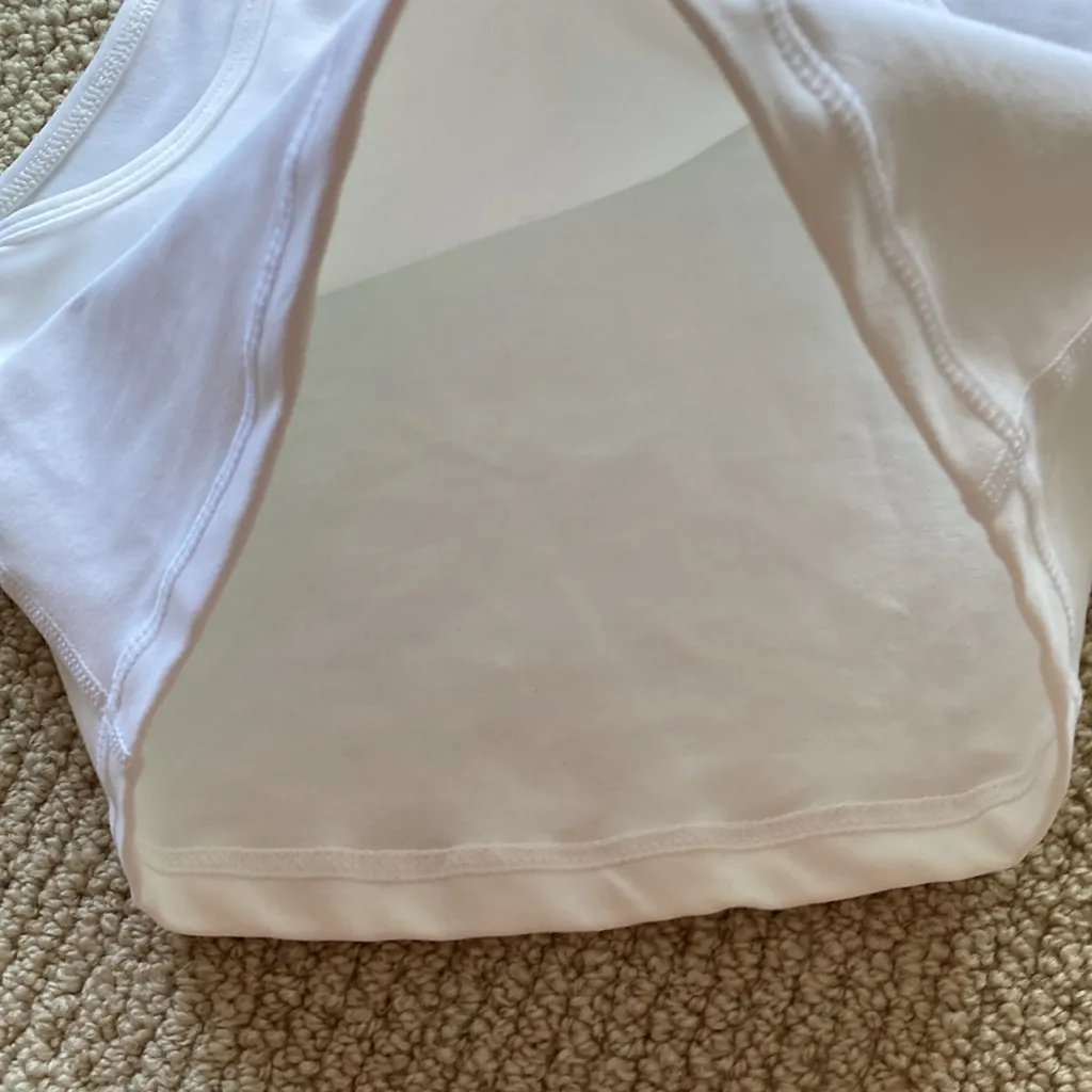 NEW BuffBunny Collection White Aurora Logo Crop Graphic Tank Top Size Small NWOT - Image 7