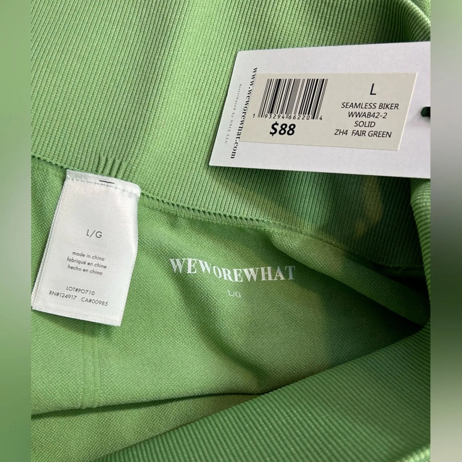 WeWoreWhat Solid Seamless Biker Shorts NWT Women’s Large | Fair Green - Image 10