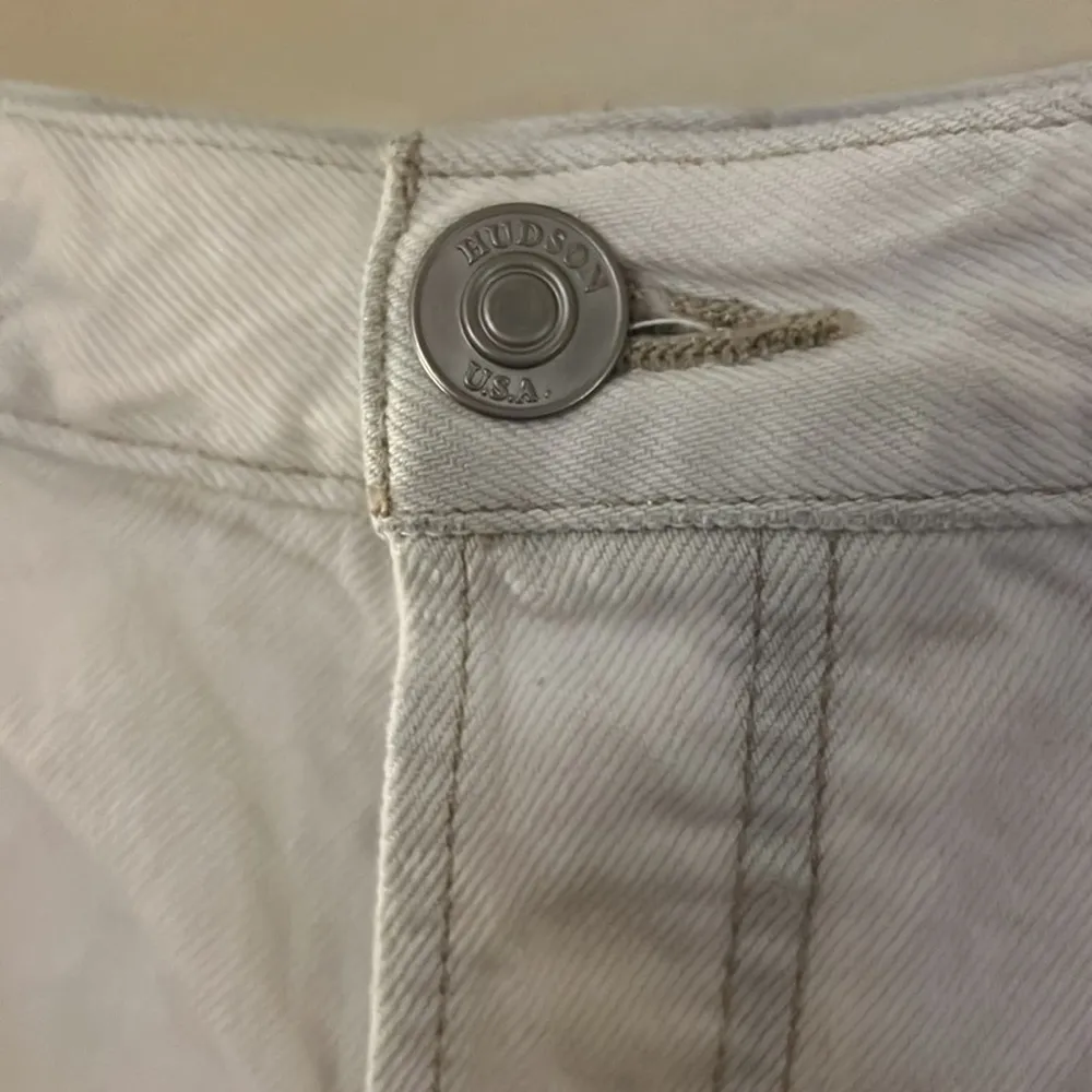 HUDSON Women's Lori High Rise Cut Off Short Size 32 - Image 5