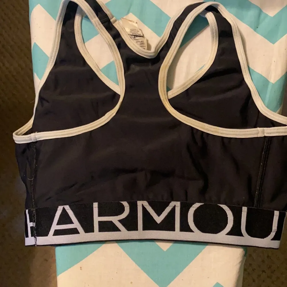 Under Armour Sports bra under armor - Image 2