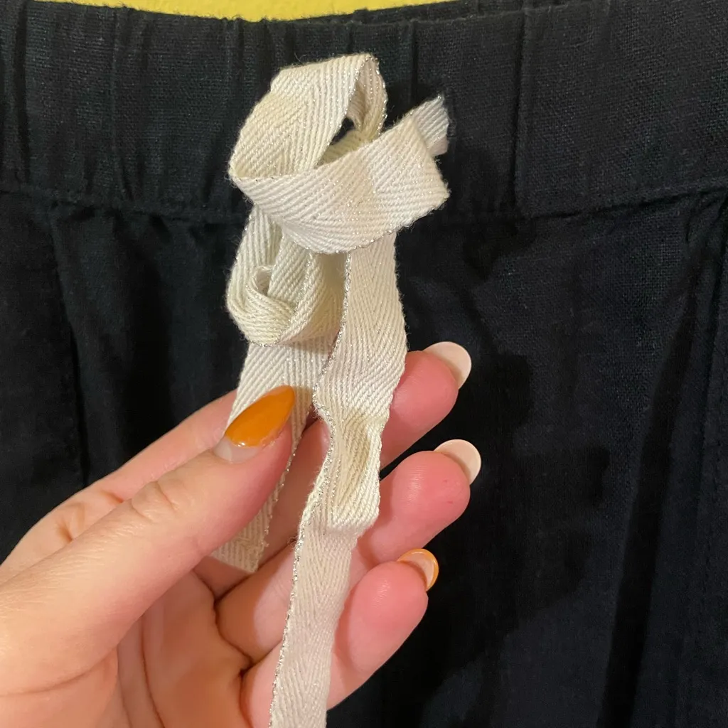 Roxy Black Joggers with White Drawstring - Image 2