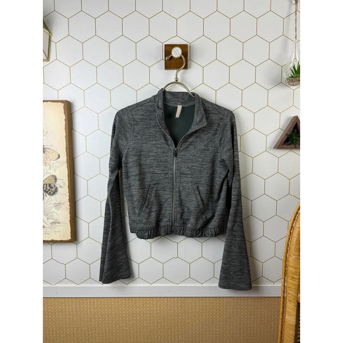 FP Movement Gray Off - Image 2