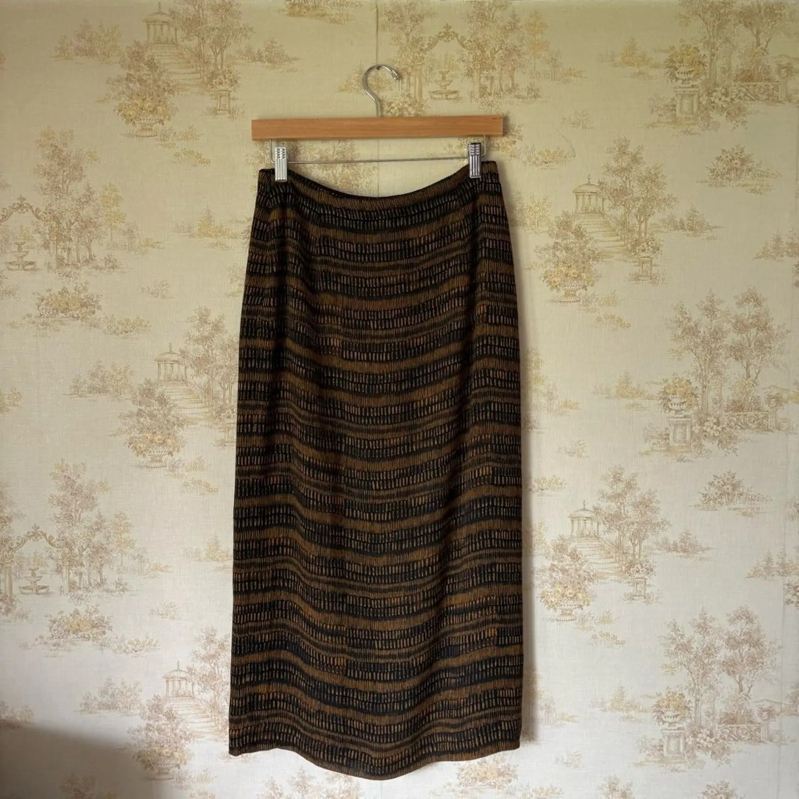 Vintage 90s Jones New York brown and gold boho print silk midi skirt 10 Black - Image 5