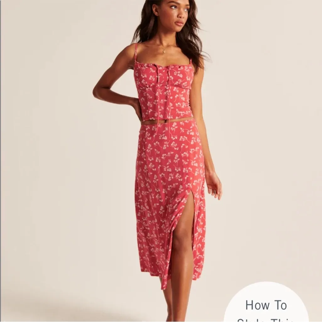 Abercrombie + Fitch Red Floral Midi Skirt Size XSP - Image 2