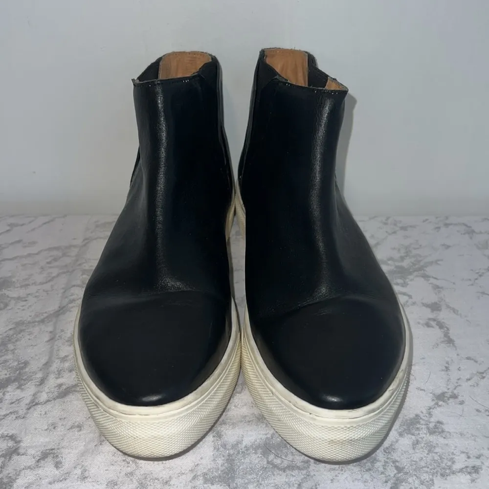 Seychelles Black Womens Slip On Leather Ankle Boots - Image 2