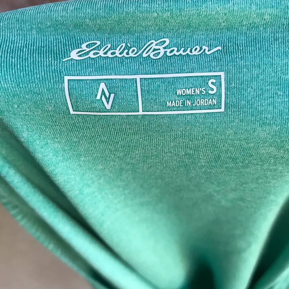 Eddie Bauer Green Short Sleeve Athletic Shirt Women's Size Small - Image 6