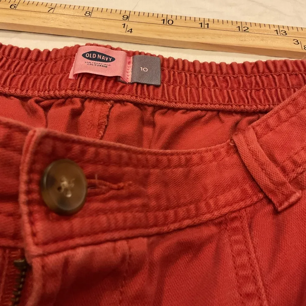 Old Navy Rust Cargo Shorts Lightweight Elastic Waist - Image 2