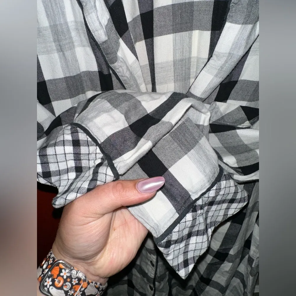 Victoria's Secret VS Black White Plaid Button Front Nightgown Pajama Shirt - Image 10