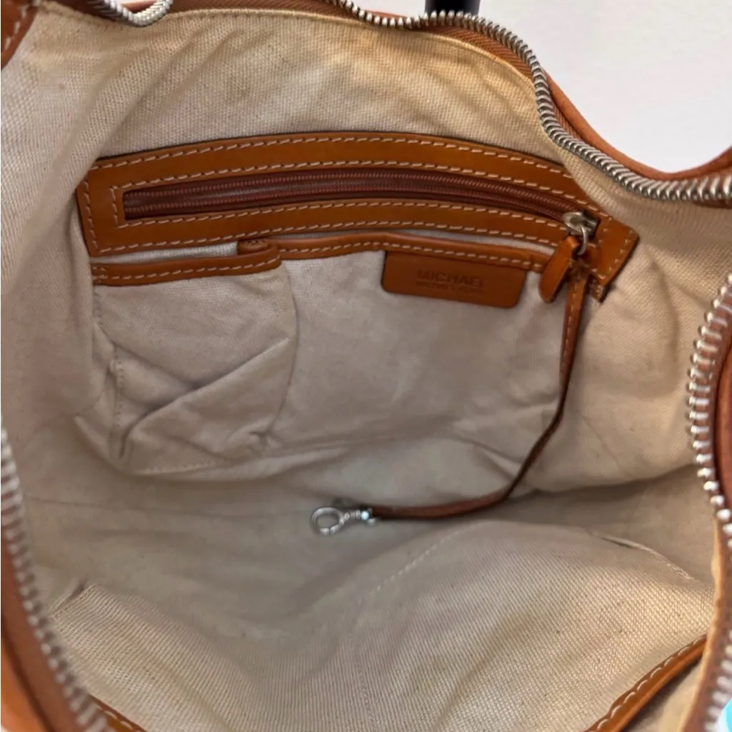 Vintage Michael Kors Brown Leather Hobo Handbag - Image 7