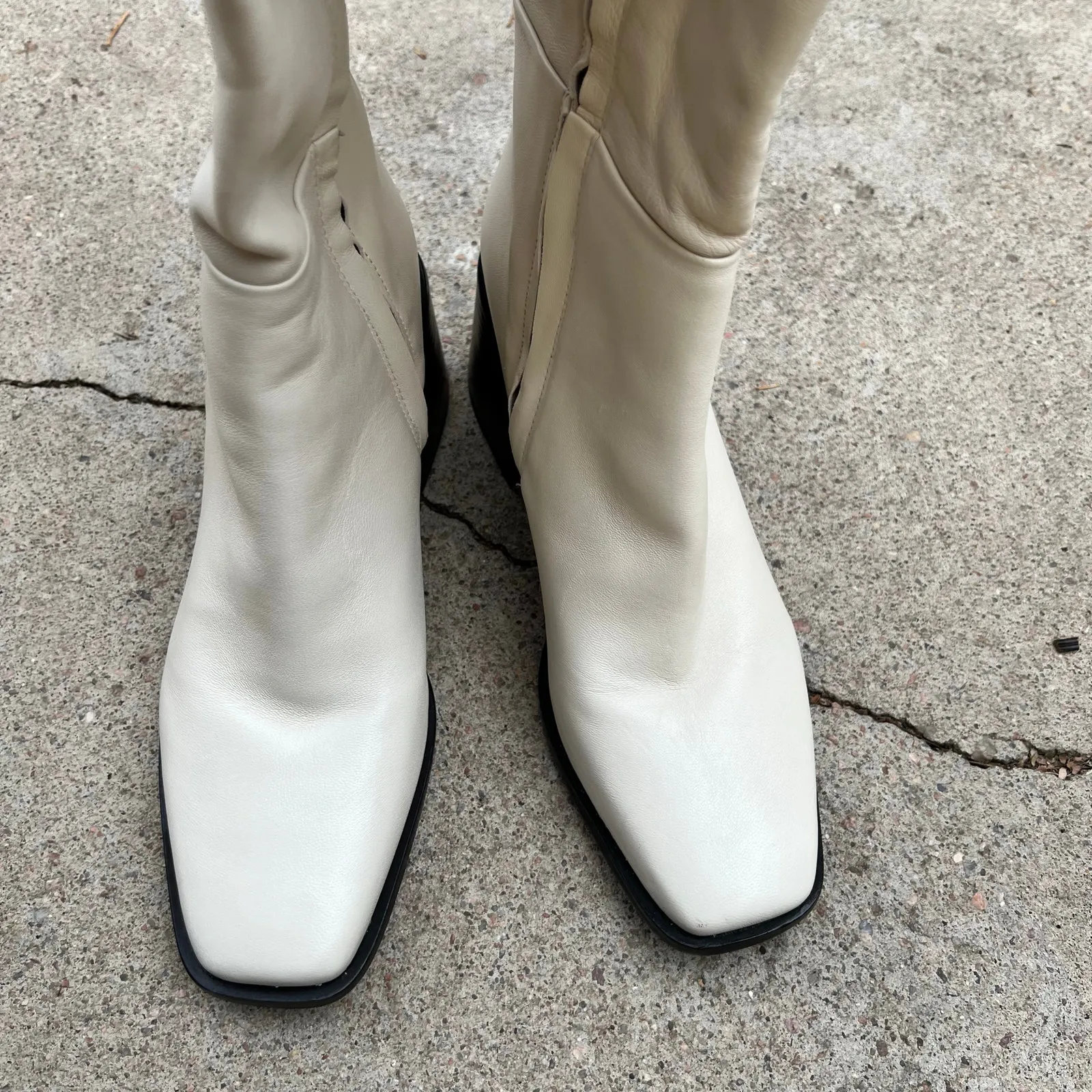 Sam Edelman Wade Ivory Leather Square Toe Chunky Stacked Heel Boots Size 9 - Image 4