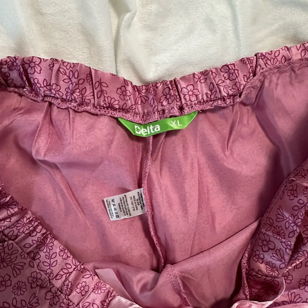 🆕 Delta Rose Floral Lounge Pants - Image 2