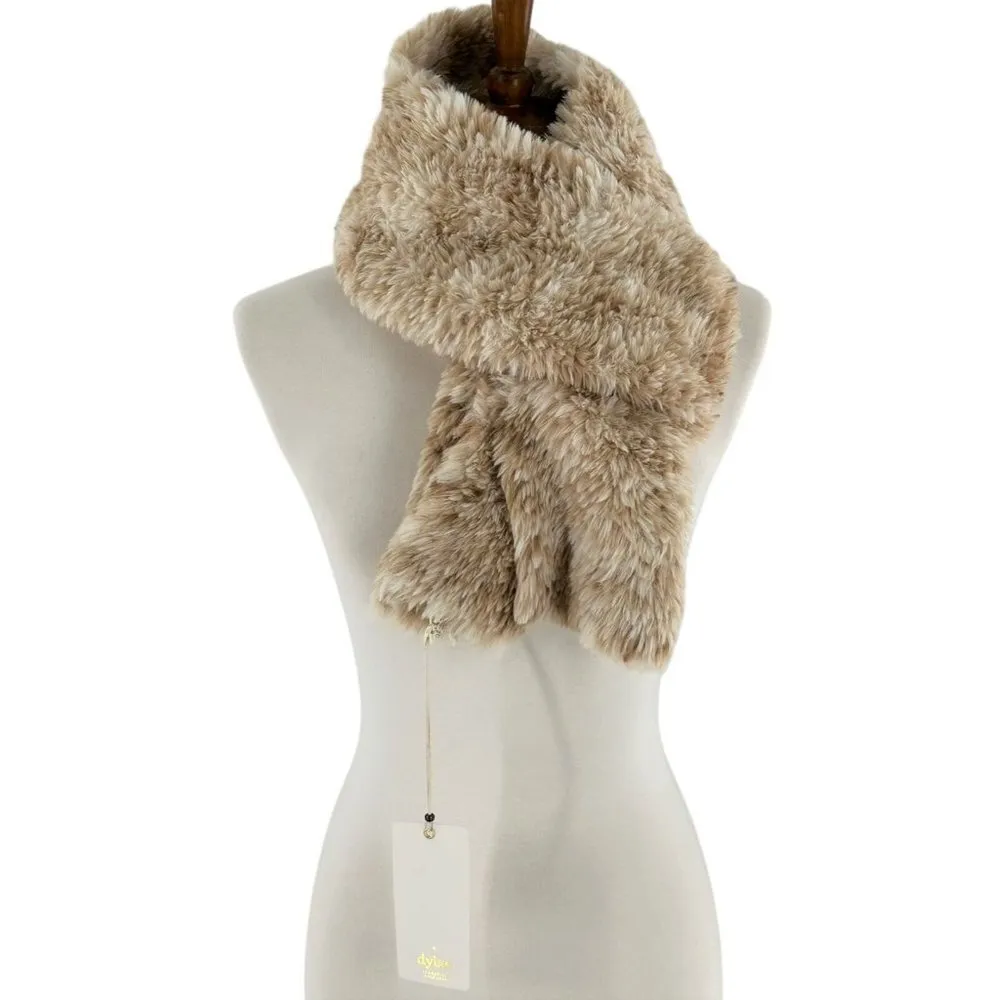 NEW Dylan Beige Knitted Faux Fur Scarf Chamois Wrap OS - Image 2