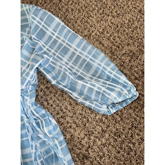 Future Collective women's blue/white plaid sheer‎ wrap blouse size medium - Image 5