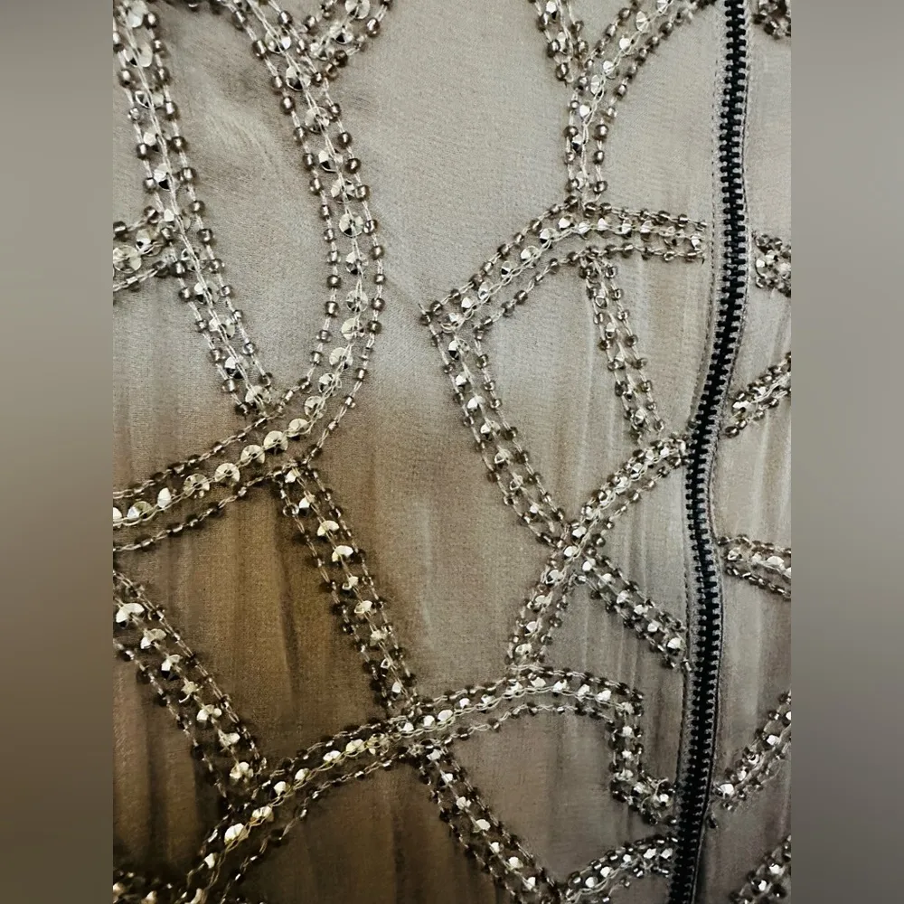 Alice + Olivia Silk Beaded Dress Size SP Champagne 3/4 sleeve cocktail - Image 9