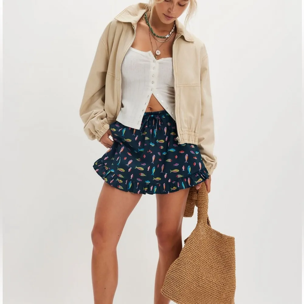 #130 NWT Free People Ellia Printed Set in Navy - Image 4