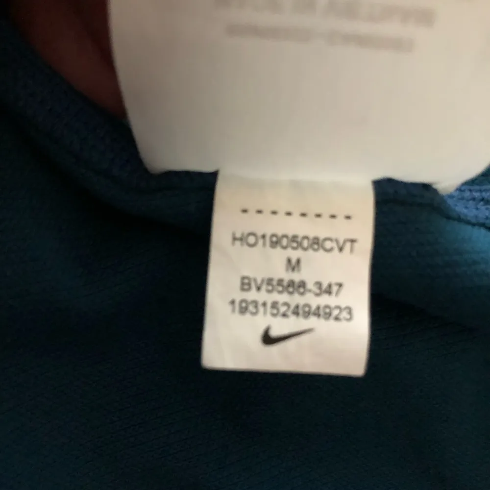 Nike  Pro Warm Starry Night Crop Training Top - Image 5