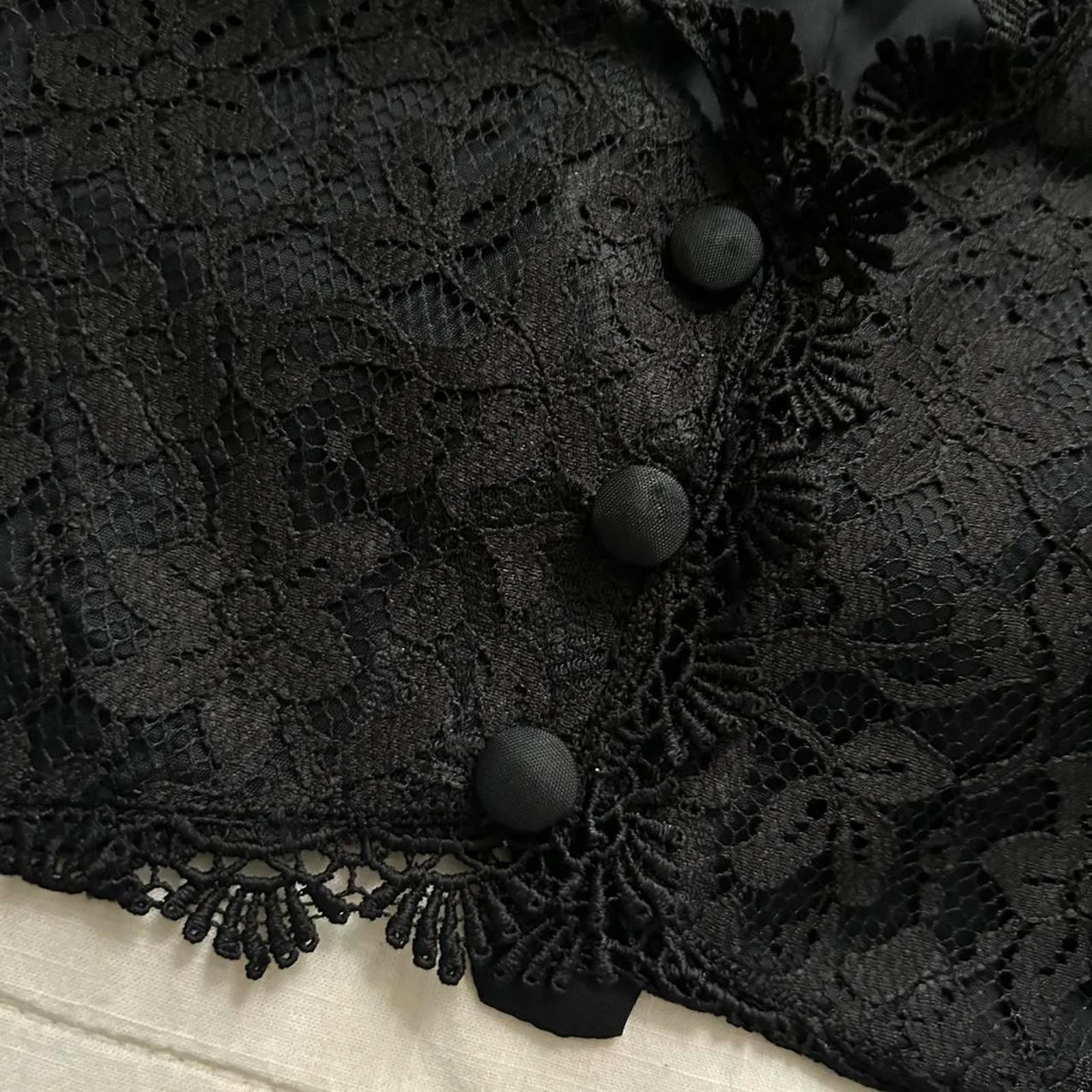Vintage Black lace button - Image 4