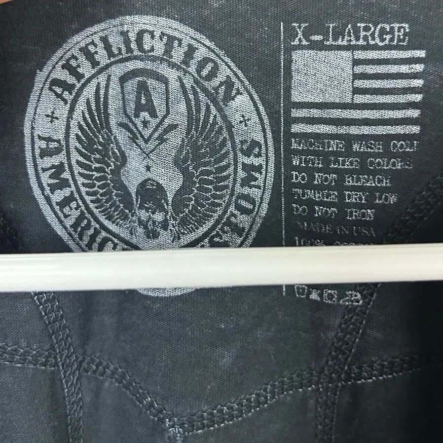 Affliction Vintage Y2K Heart Tee size XL - Image 4