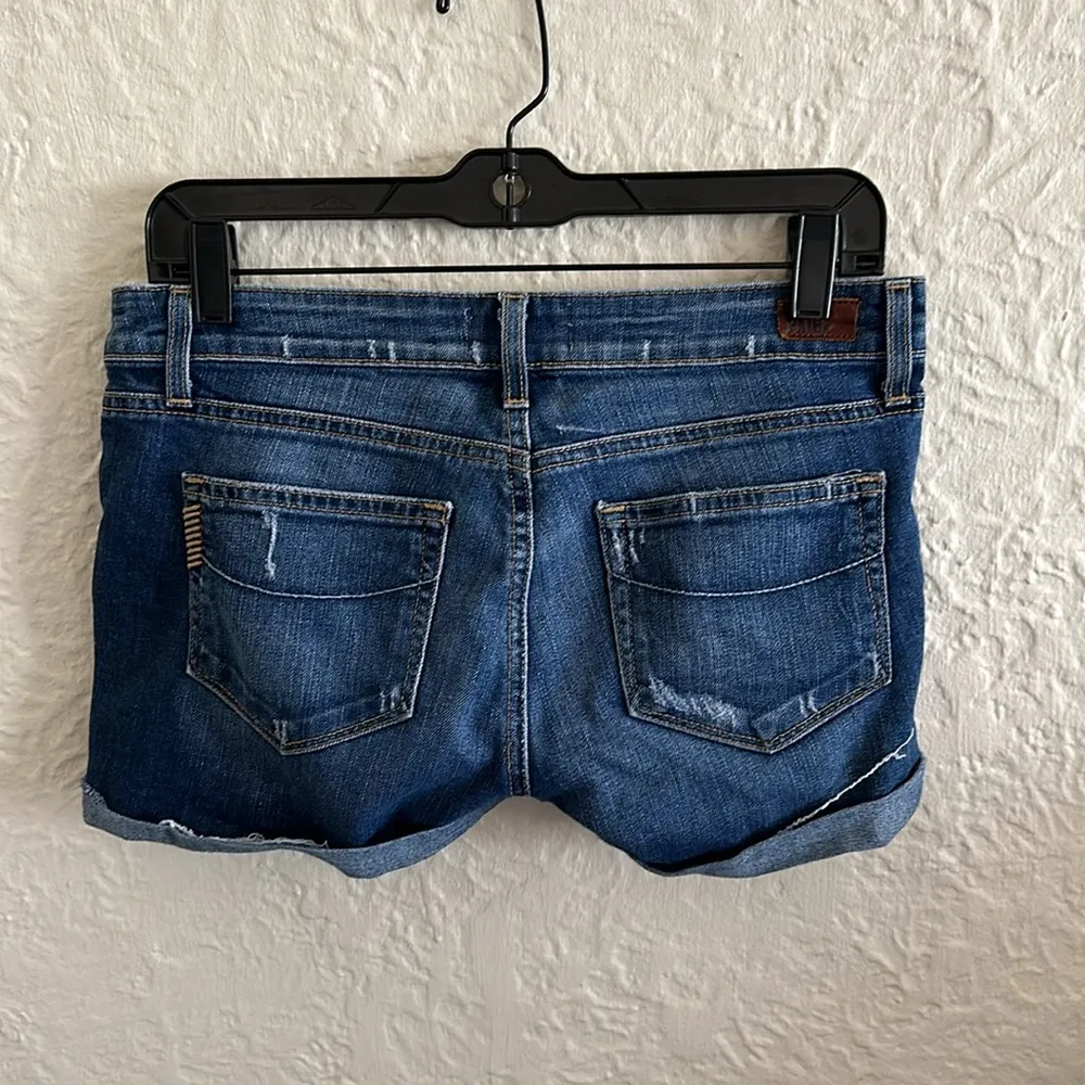 Paige Jimmy Jimmy Luca Denim Medium Wash Distressed Cuffed Jean Shorts 26 - Image 4