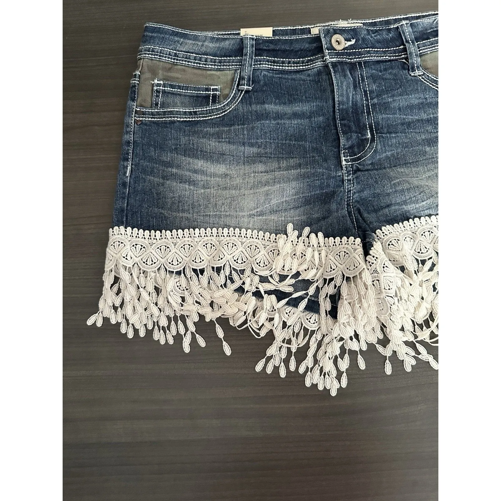 Vintage Lei Womens Size 11 Jean Shorts Boho Festival Camo Fringe‎ Bollywood NWT - Image 3