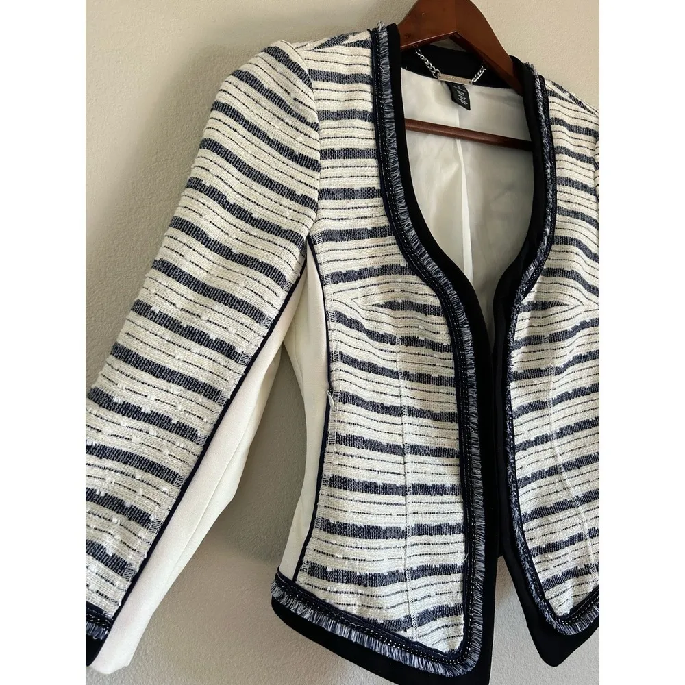 White House Black Market Womens Tweed Blazer Jacket Fringe Chain Ivory Navy Sz 0 - Image 3