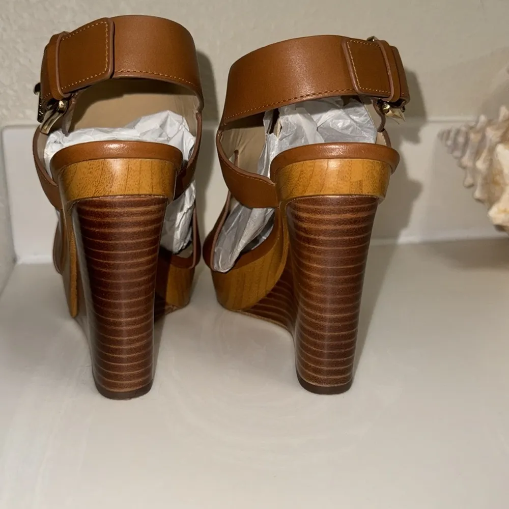 MICHAEL Michael Kors Brown Wedge Shoes with Open Toe Size 5.5 - Image 4