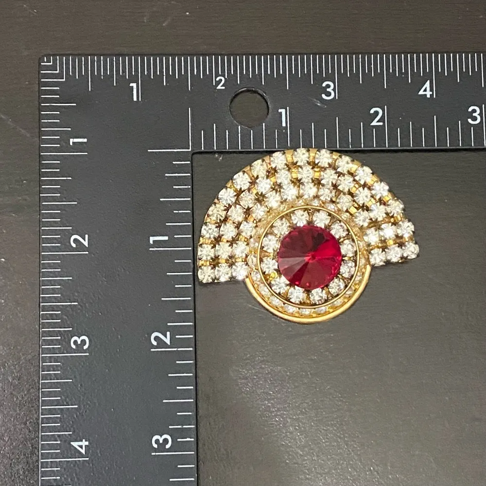 Vintage Unsigned Red Rivoli Rhinestones Pave Crystals Fan Brooch - Image 11