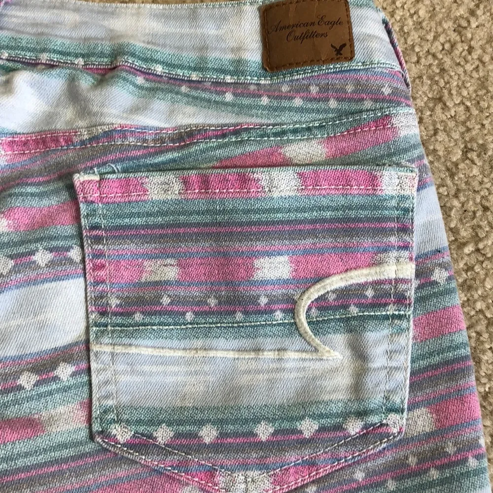 AEO American Eagle Southwest Print Denim Shorts 6 - Image 5