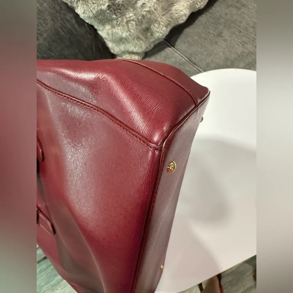 Ralph Lauren Red Leather Tote with Structured Design - Image 5