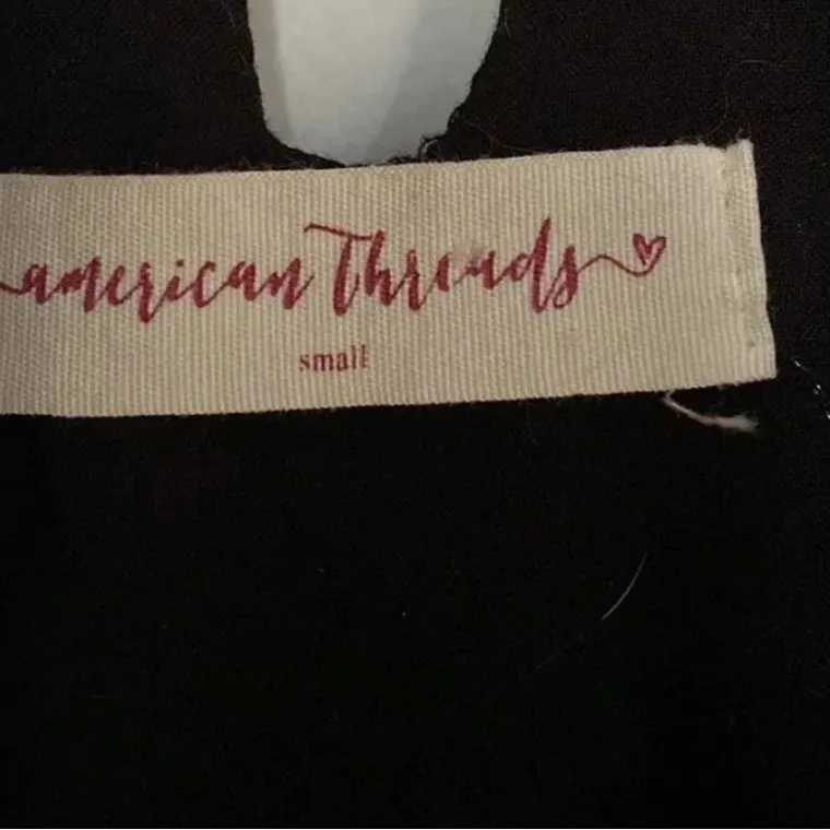 American Threads Black Long Sleeved Ruffle Dress Size Small - Image 7