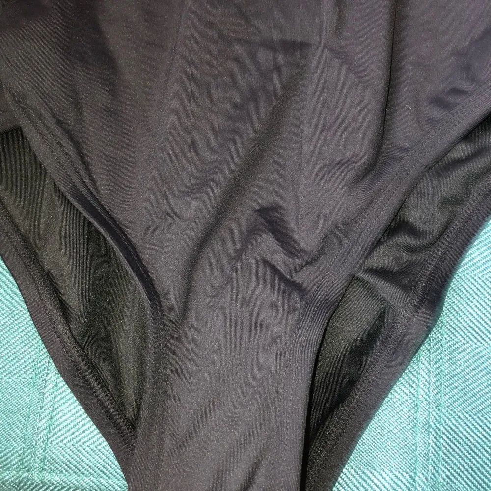 Kate Spade Plunge One Piece XS - Image 6