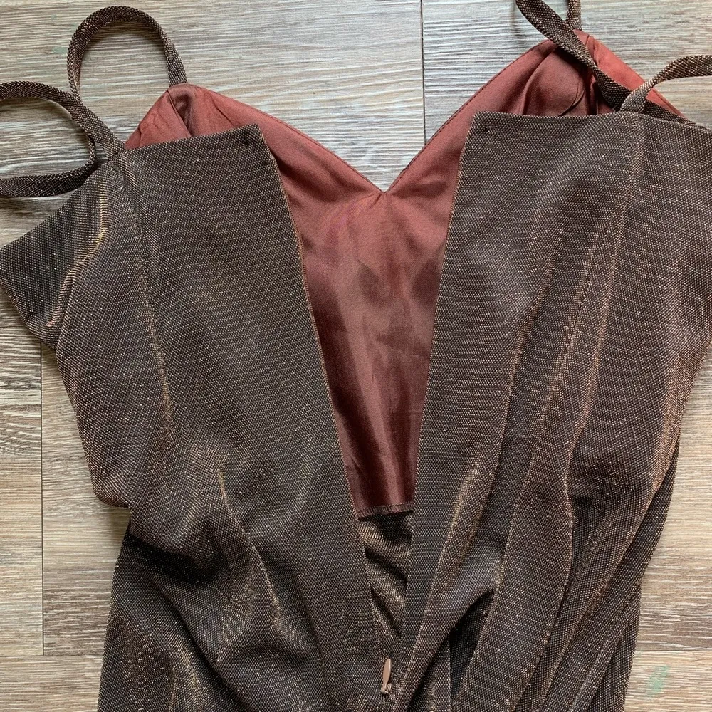 Vintage Betsy & Adam by Jaslene Brown & Gold Metallic Bodycon Midi Dress 5-6 - Image 9